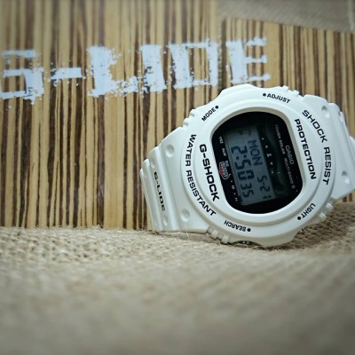 【G-SHOCK】ウェットスーツと相性抜群！