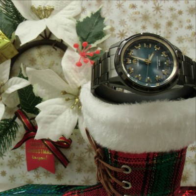 【ORIENT】個性が光る♪70年代レトロデザインの電波時計！