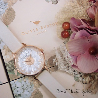 【Olivia Burton】ダイヤルにある大きなお花のオリビアバートン♪