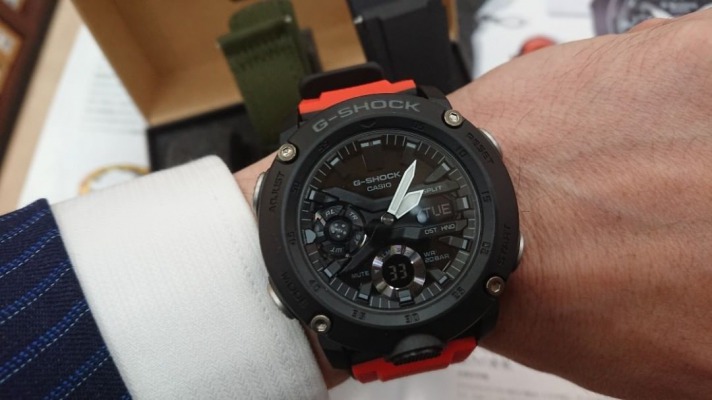 【G-SHOCK】カーボンコアガード採用でバンド交換ができる新規格 GA-2000シリーズ